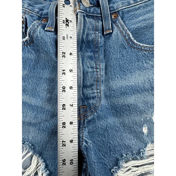 Levi's 501 Cutoff Mid-Rise Button Fly Raw Hem Denim Shorts Distressed size W26 - Picture 12 of 12
